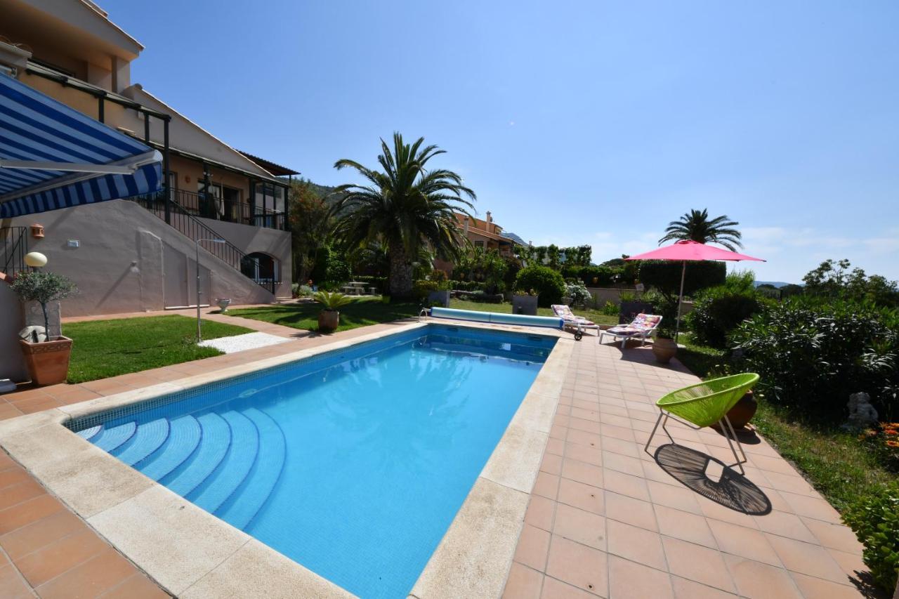 Pau Suite & Spa Panoramic Olivars מראה חיצוני תמונה